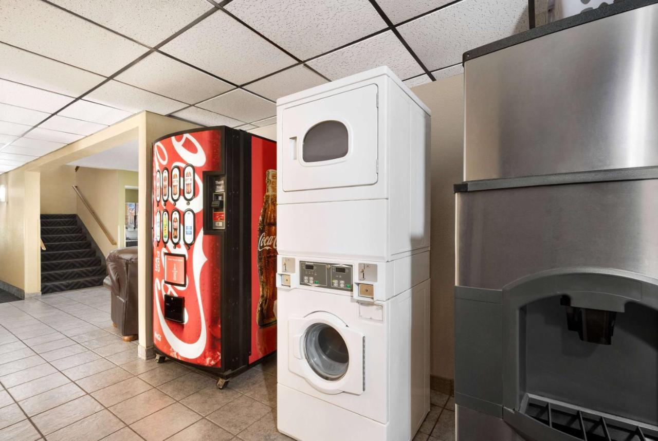 Super 8 By Wyndham Maysville Ky Экстерьер фото